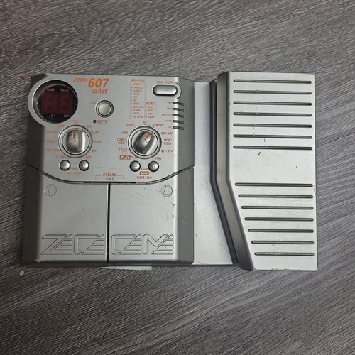 Zoom 607 pedale multieffetto - zoom,