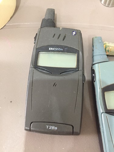 D3825nn cellulare ericsson - d3825nn-cellulare,