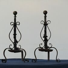 ( 1 ) ALARI IN FERRO FORGIATO CON POMELLI IN OTTONE - ITALIA  - EPOCA  1970