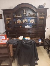 mobile arte povera colore noce scuro, discrete condizioni