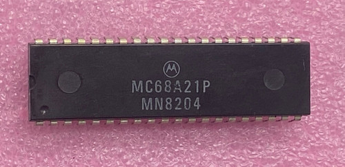 Motorola mc68a21p interfaccia - mc68a21p,