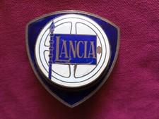 FREGIO STEMMA MASCHERINA CALANDRA LANCIA ARDEA LANCIA APPIA in SMALTO