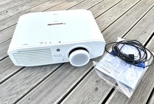 Panasonic PT-AH1000E Full HD