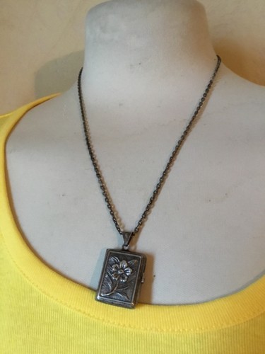 Ancien collier avec pendentif - collier,