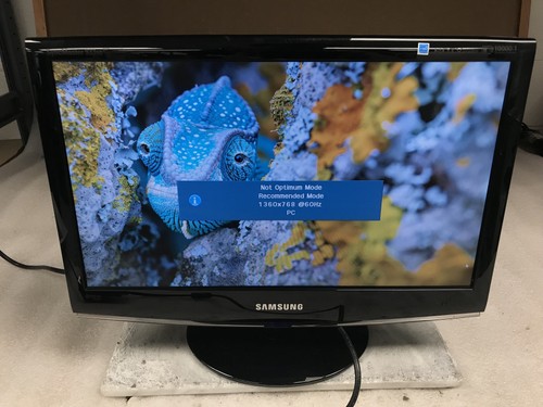 Samsung syncmaster 933hdplus - samsung,