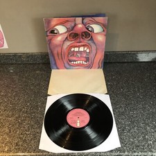 LP KING CRIMSON IN THE COURT