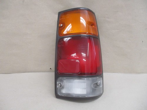 Opel frontera fanale - a,