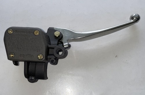 8113783 pompa freno anteriore - pompa,