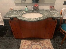mobile bagno con piano in marmo largo 126 cm, alto 82 cm, profondo 60 cm