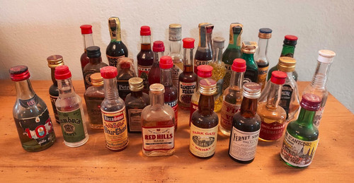 Mignon bottigliette liquore