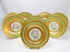 8 piatti armadio Royal China