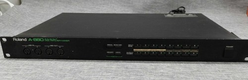 Roland 880 usato dal - roland,