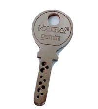 Kara Gemini Fossetta Chiave