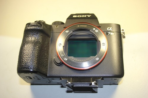 Body sony alpha iii - sony, 7