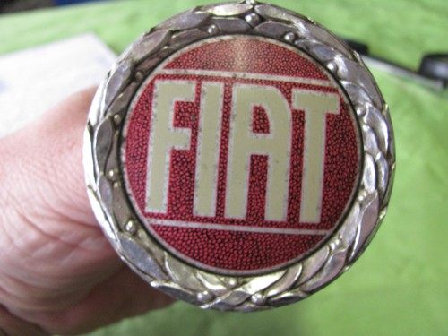 Stemma logo emblama - fiat, anni