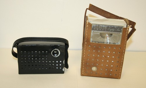 Due antiche radio - , am