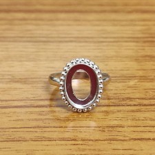 Anello ovale lunetta perline