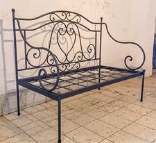 Divano in ferro pieno forgiato e battuto a mano con seduta da cm 120x60