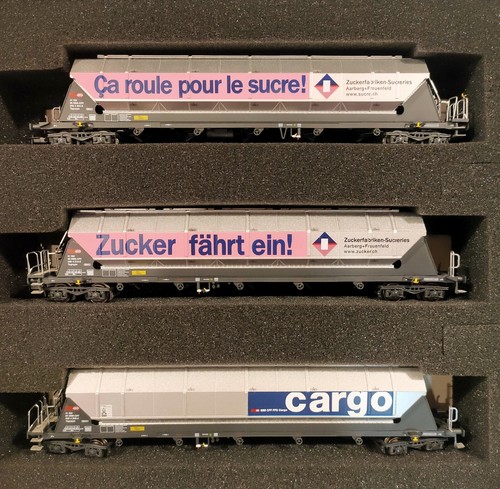 Models 92104 set - 3, carri