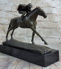 Statua Di Bronzo Di Cavallo
