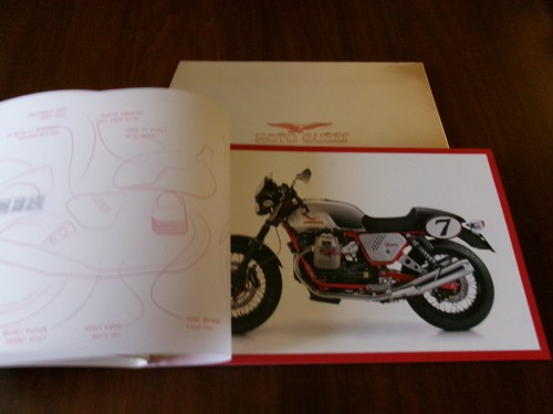 Moto guzzi brochure rilegata - guzzi,