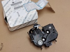 Alfa Romeo Giulia Right Bonnet