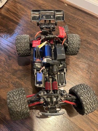 Traxxas revo vxl - 1/16, e-revo
