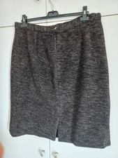 Gonna invernale in lana marrone scuro con zip e bottone