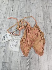 Jabot nuovo con etichette