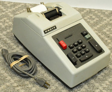 FACIT Macchina Aggiuntiva Resistente Modello 1208 Calcolatrice Elettronica Metallo