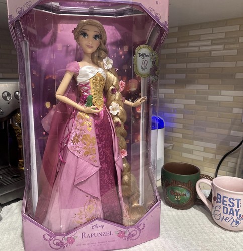 Disney store tangled - store,