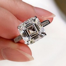 Anello di fidanzamento in oro bianco 14 carati con diamanti taglio Asscher...