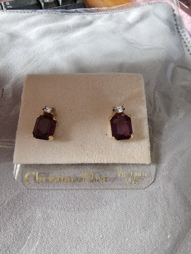 Christian dior 14kt gold post - christian,