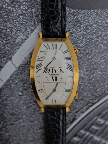 Cartier tonneau dual - cartier,