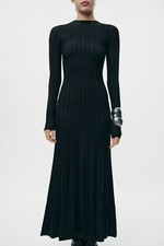 ZARA ABITO NERO MANICHE LUNGHE