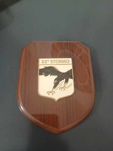 Crest legno metallo - in,
