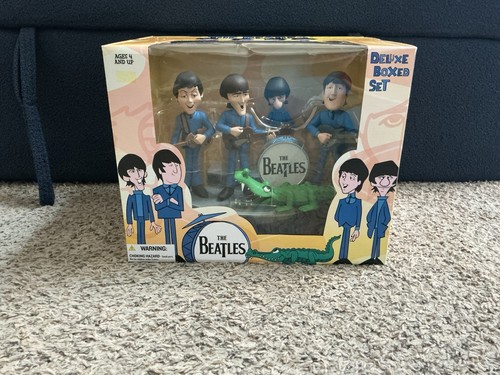 Beatles mcfarlane deluxe box - beatles,