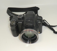 Panasonic LUMIX DMC-FZ38 /