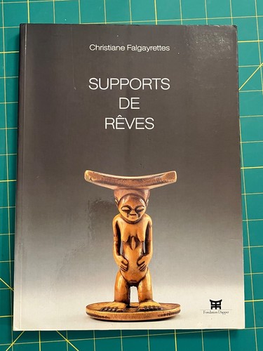 Supports reves by - reves,