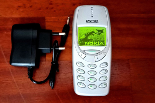 Nokia 3310 100 - working, new