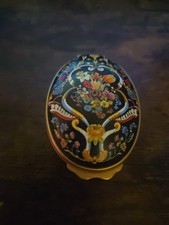 Portapillole in porcellana