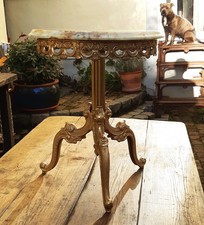 Lussuoso tavolo in ottone