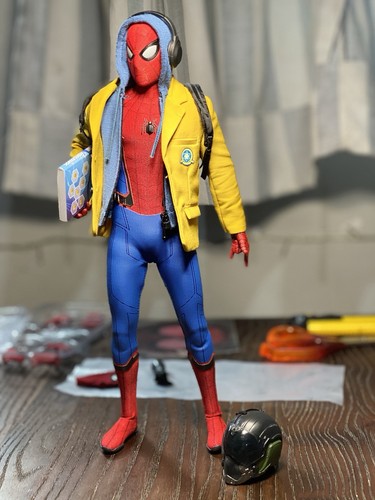 Hot toys modellino spider man - modellino, spider-man