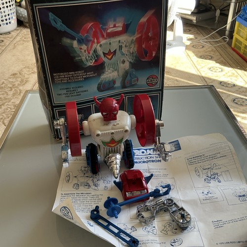 Raro robot microtron - robot, airfix