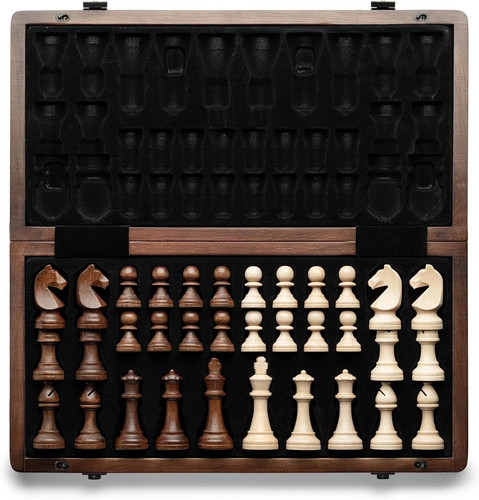 Magnetic wooden chess set - wooden,