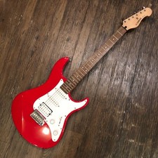 Yamaha EG-112 Chitarra