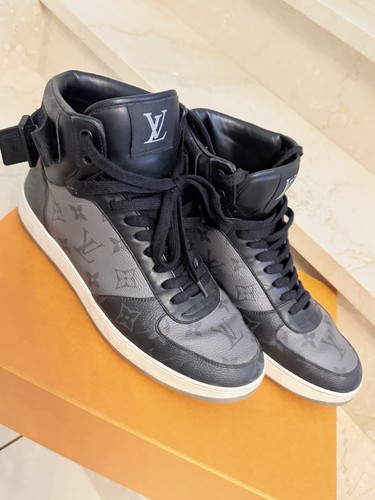Louis vuitton rivoli sneaker - louis,