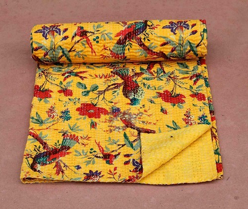 Trapunta kantha floreale fatta - floreale,