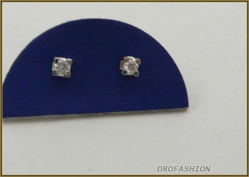 18kt white gold natural - 18kt,