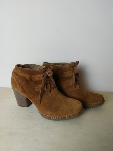 Clarks stivaletto con tacco